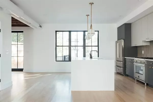 Jc Bergen-lafayett, NJ 07304,330 WHITON ST