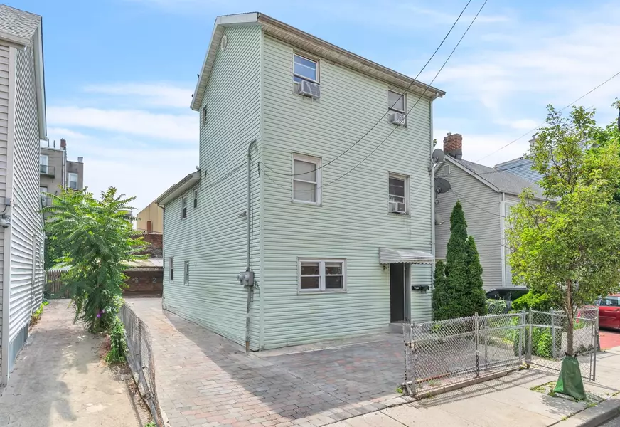 4526 COTTAGE PL, Union City, NJ 07087