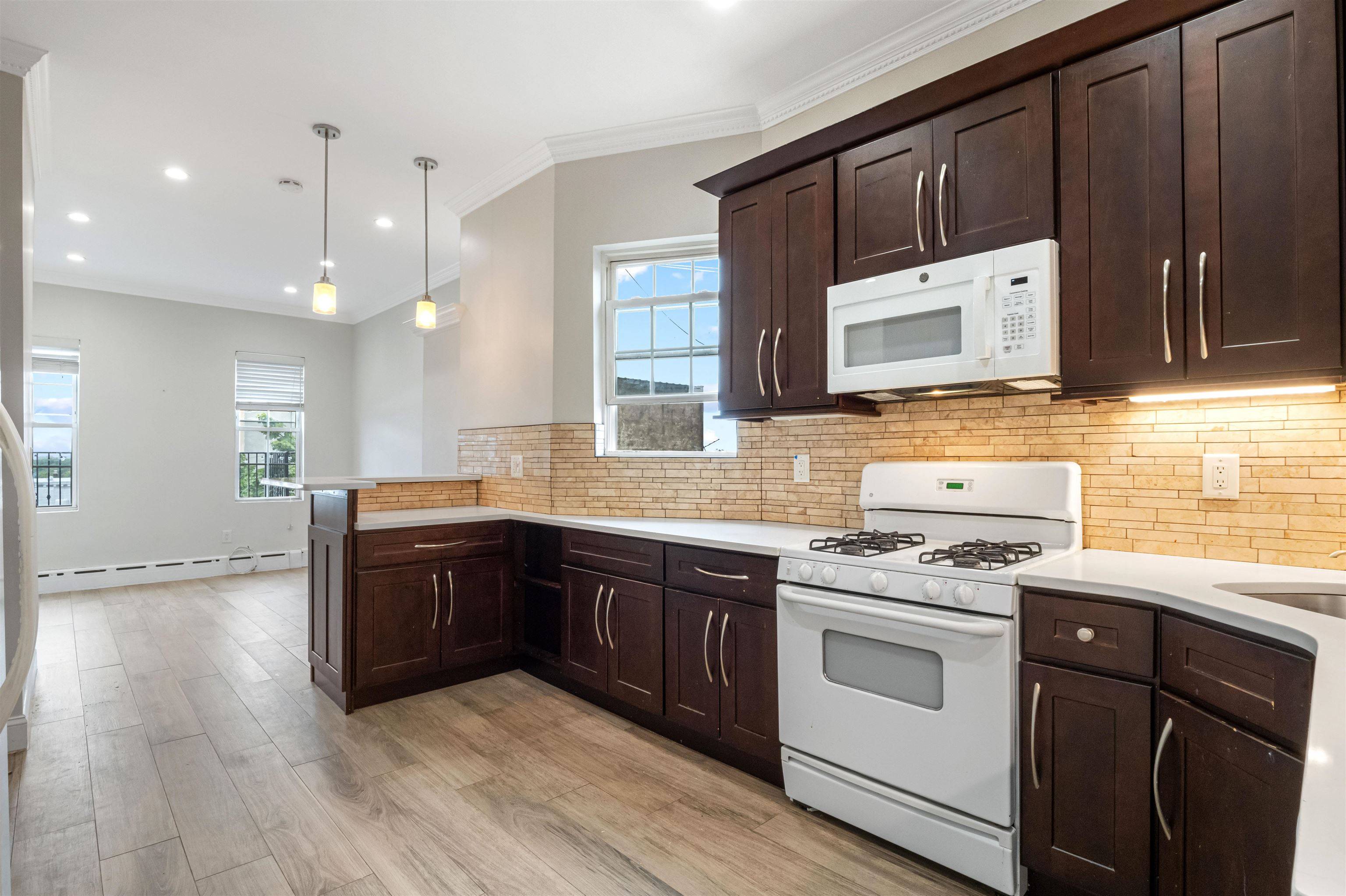 53 64TH ST  #5, West New York, NJ 07093