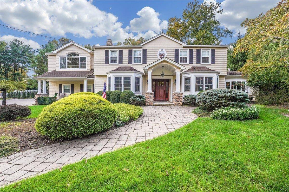 607 CHARLES CT, River Vale, NJ 07675