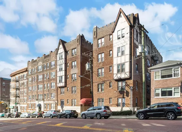 West New York, NJ 07093,6015 KENNEDY BLVD  #A4