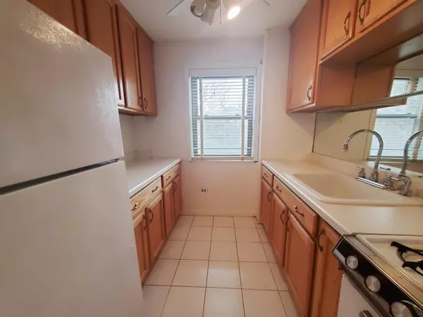 North Bergen, NJ 07047,8811 BERGENLINE AVE  #22