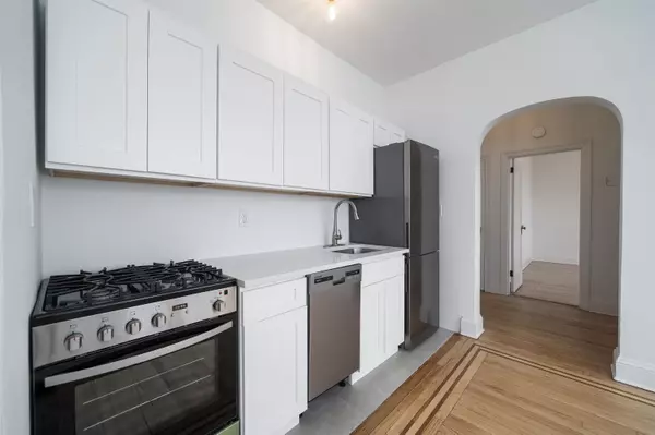 North Bergen, NJ 07047,1100 83RD ST  #B2