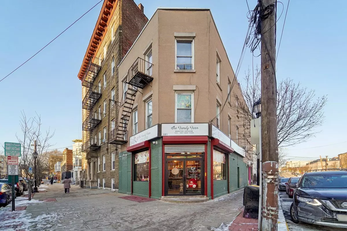 Union City, NJ 07087,101 48TH ST