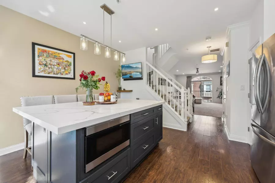 247 BROWER CT, West New York, NJ 07093