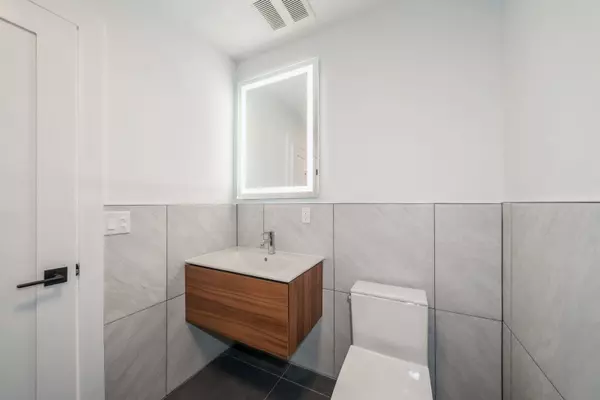 Jc Downtown, NJ 07302,160 BRUNSWICK ST  #203