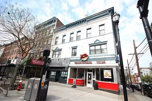 Hoboken, NJ 07030,132 WASHINGTON ST  #302