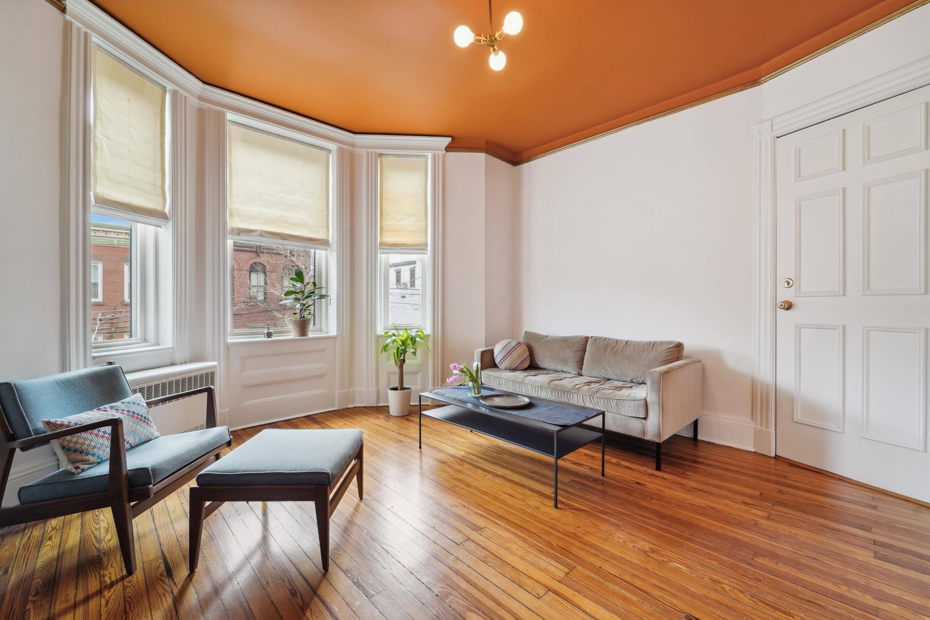 Hoboken, NJ 07030,1106 PARK AVE  #2R