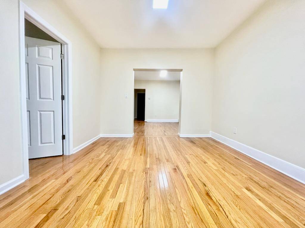 19 BALDWIN AVE #2, Jc Journal Square, NJ 07304