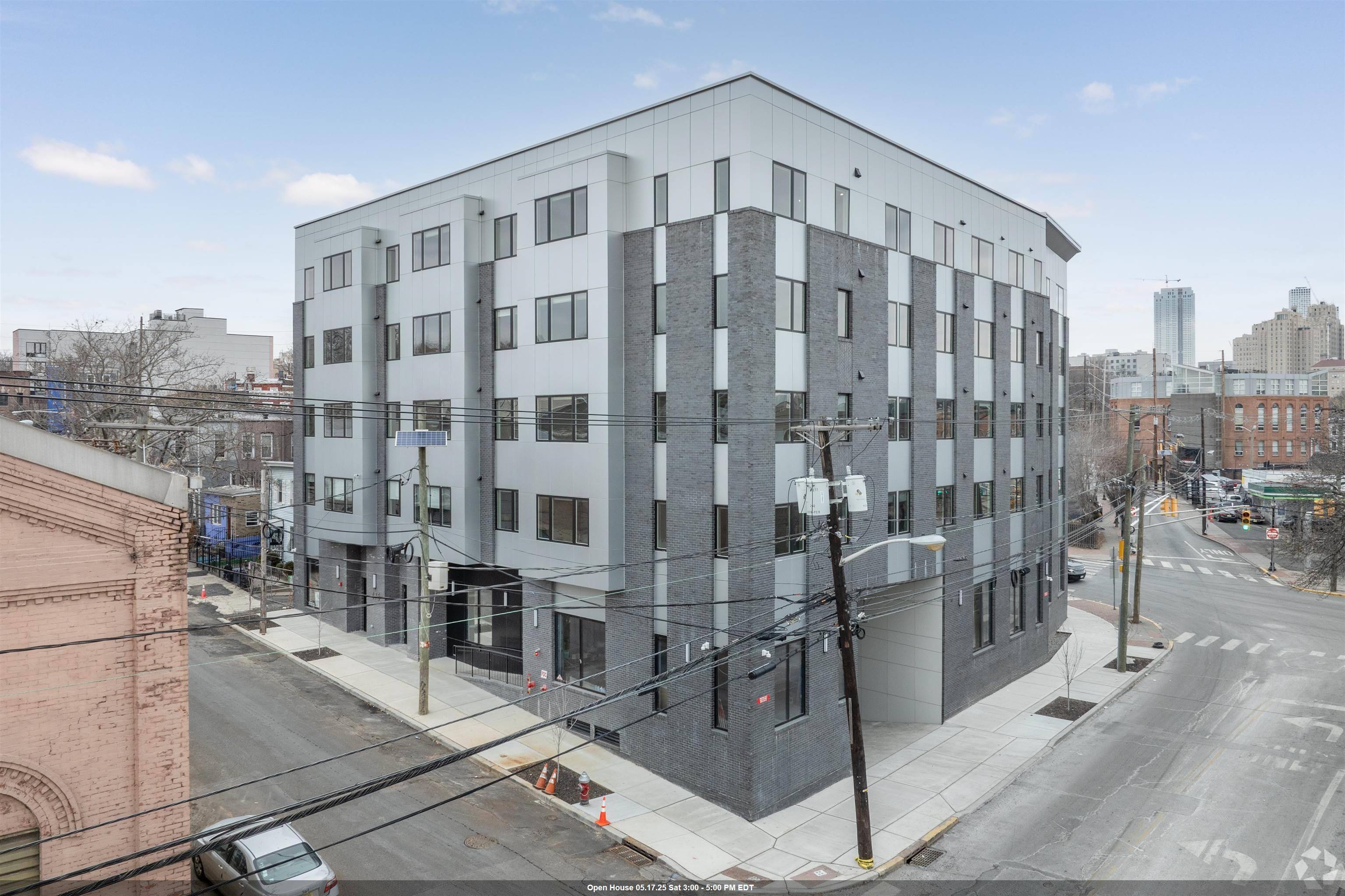 475 COMMUNIPAW AVE  #202, Jc Bergen-lafayett, NJ 07304