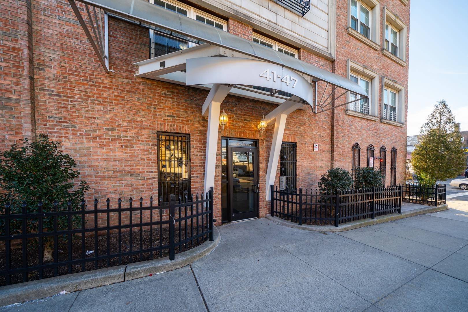 45 BROADWAY #302, Jc Journal Square, NJ 07306