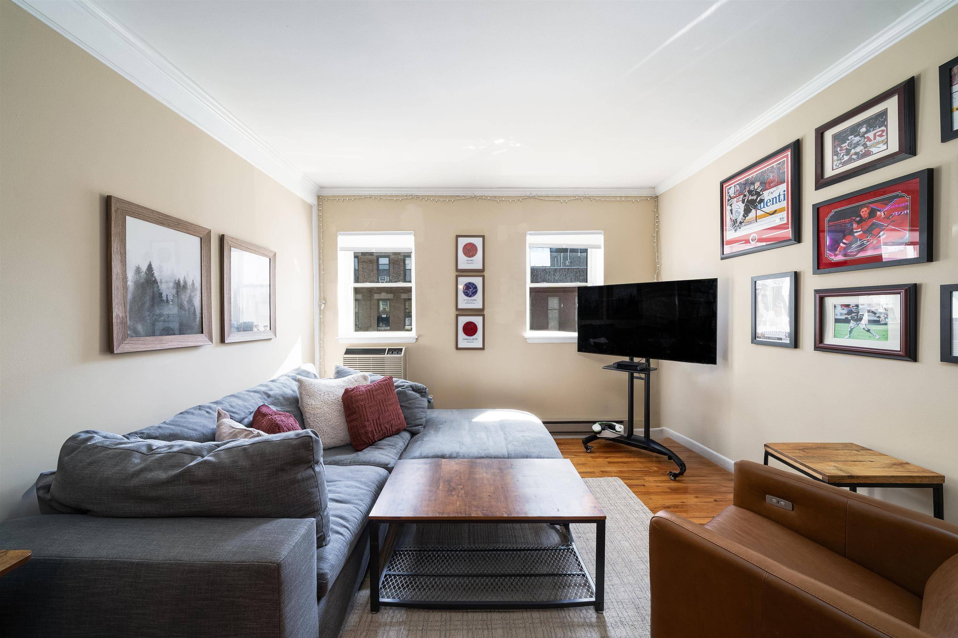 Hoboken, NJ 07030,1016 WILLOW AVE  #301