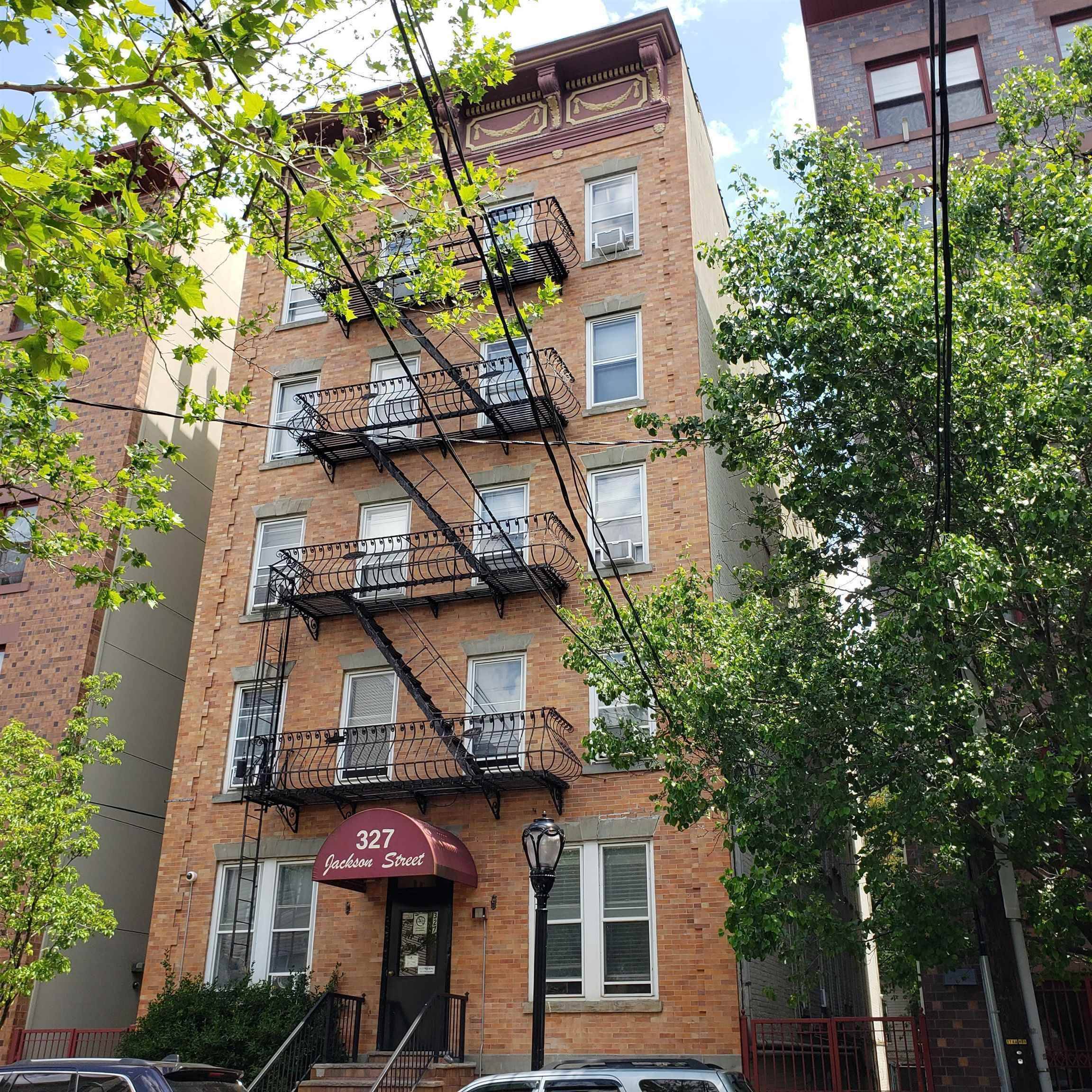 Hoboken, NJ 07030,327 JACKSON ST  #20