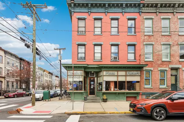 366 8TH ST, Jc Downtown, NJ 07302