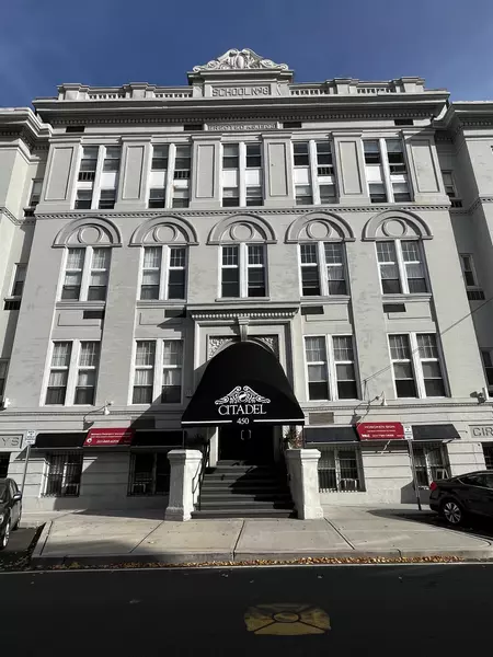 450 7TH ST, Hoboken, NJ 07030