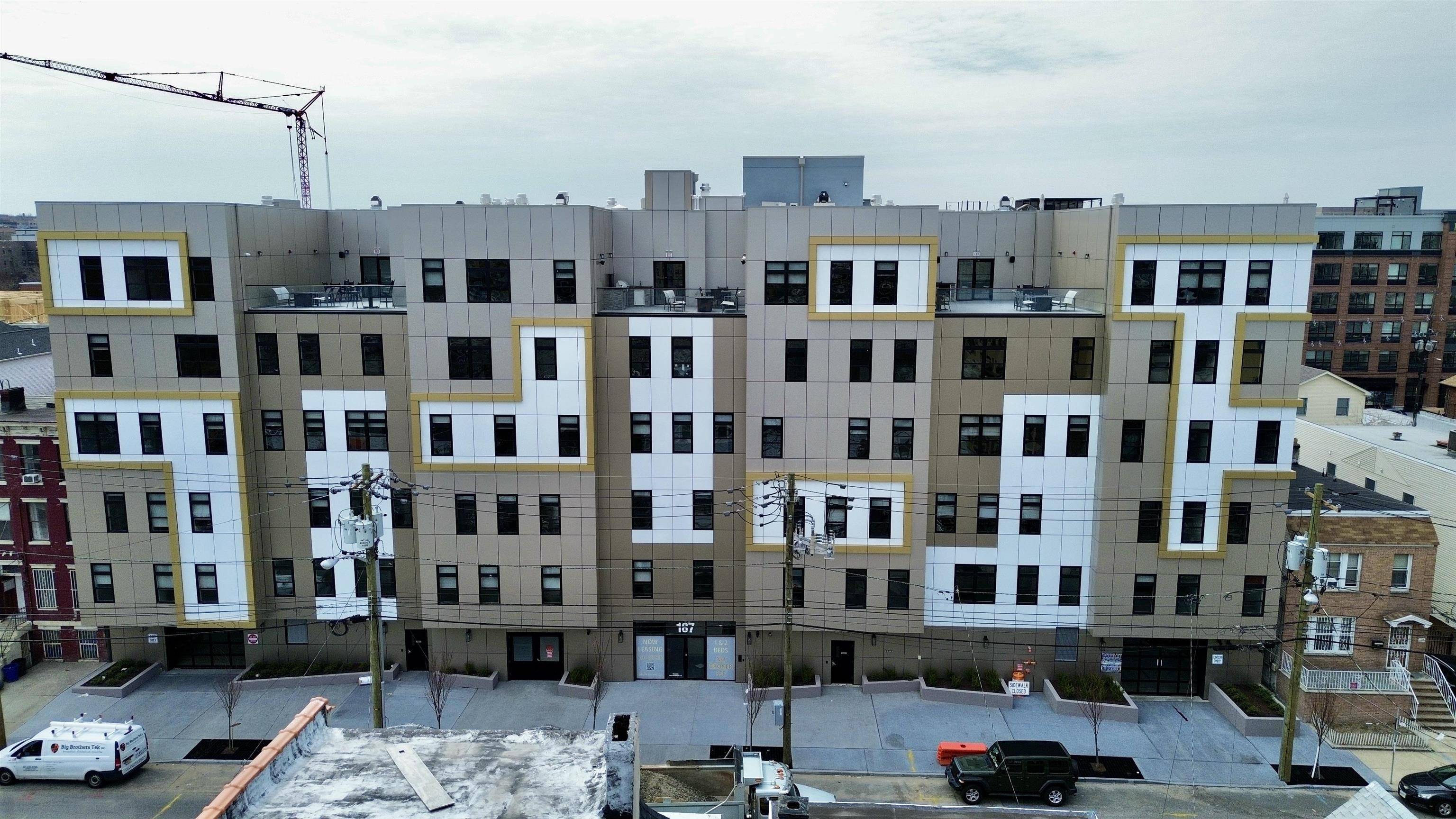 187 CULVER AVE #402, Jc West Bergen, NJ 07305
