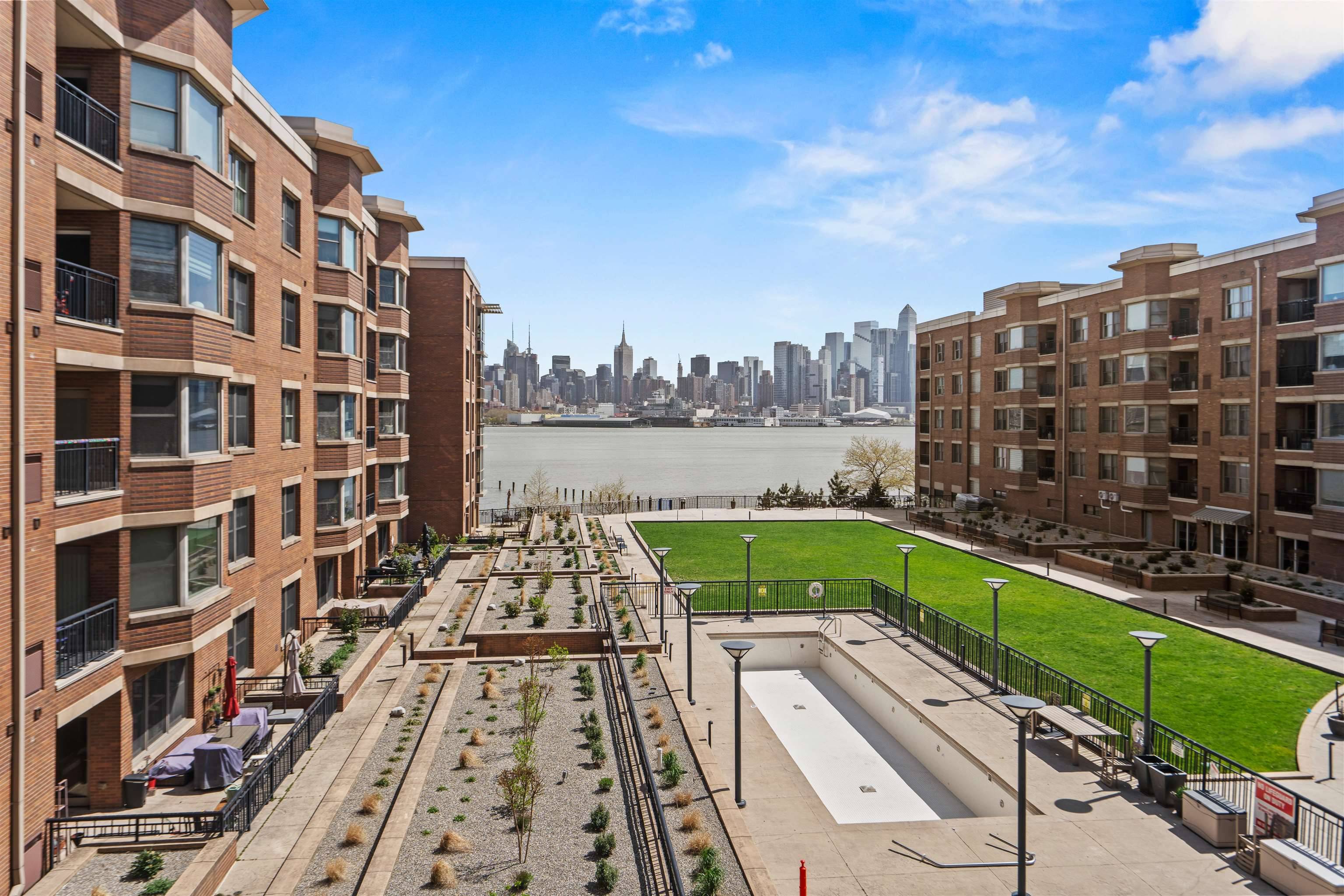 20 AVENUE AT PORT IMPERIAL  #321, West New York, NJ 07093