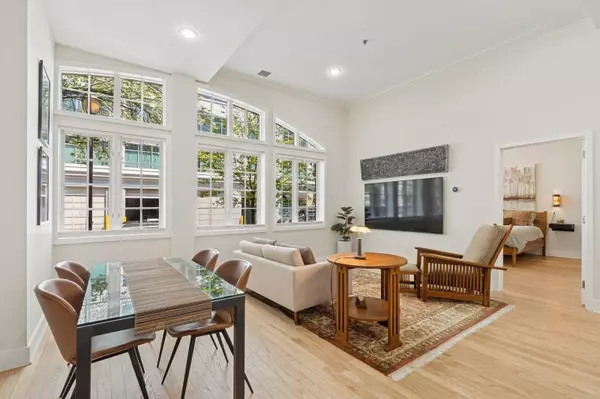 Jc Downtown, NJ 07302,61 GRAND ST  #1N