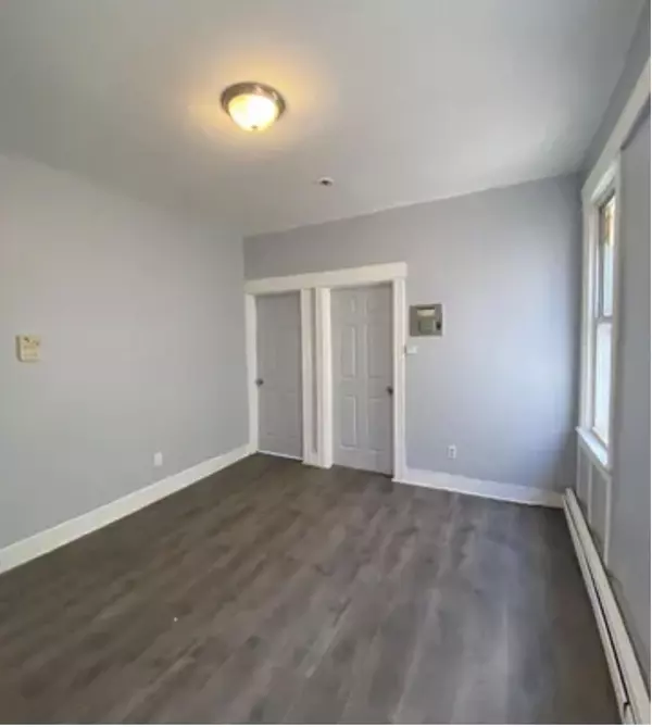 Bayonne, NJ 07002,45 WEST 54TH ST  #3R