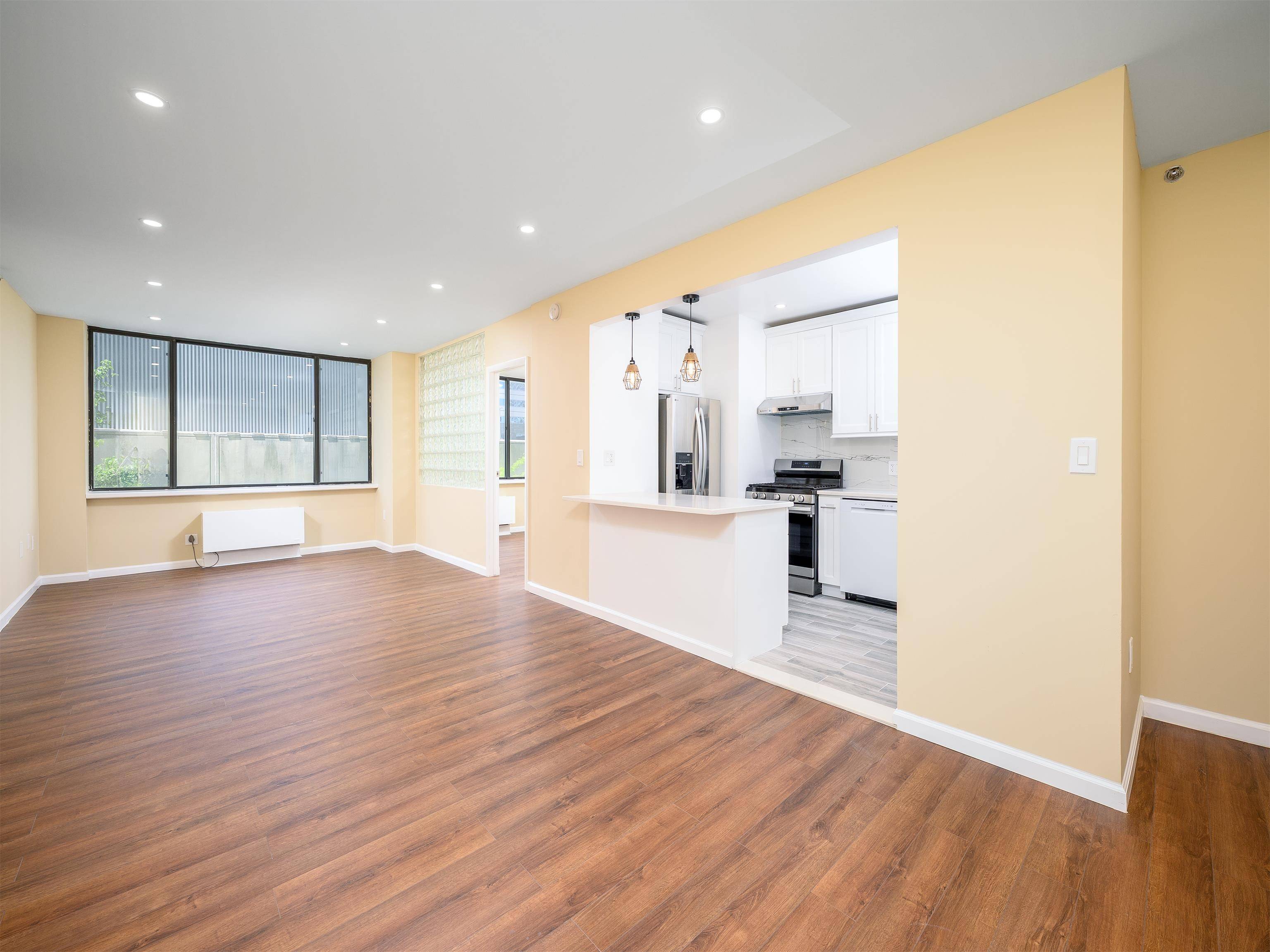 Jc Downtown, NJ 07310,45 RIVER DR SOUTH  #406