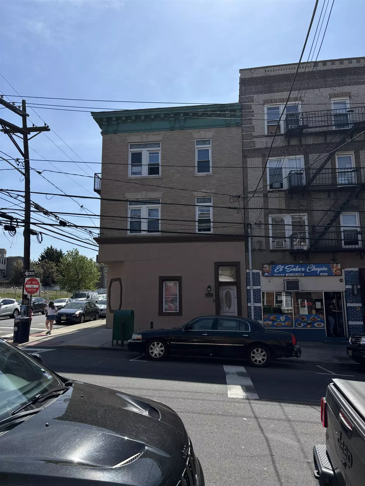 West New York, NJ 07093,143 64TH ST