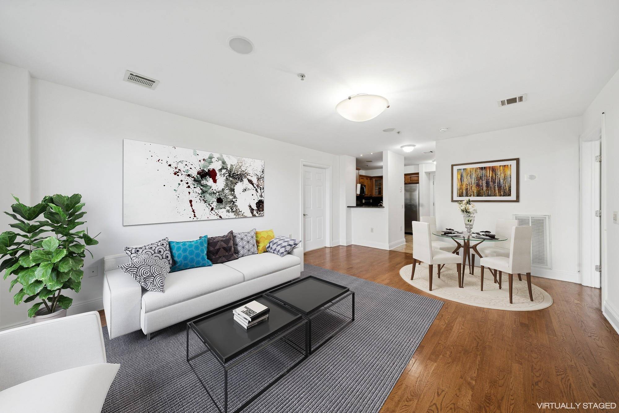 45 BROADWAY  #204, Jc Journal Square, NJ 07306