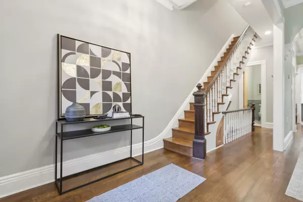 Jc Downtown, NJ 07302,254 4TH ST