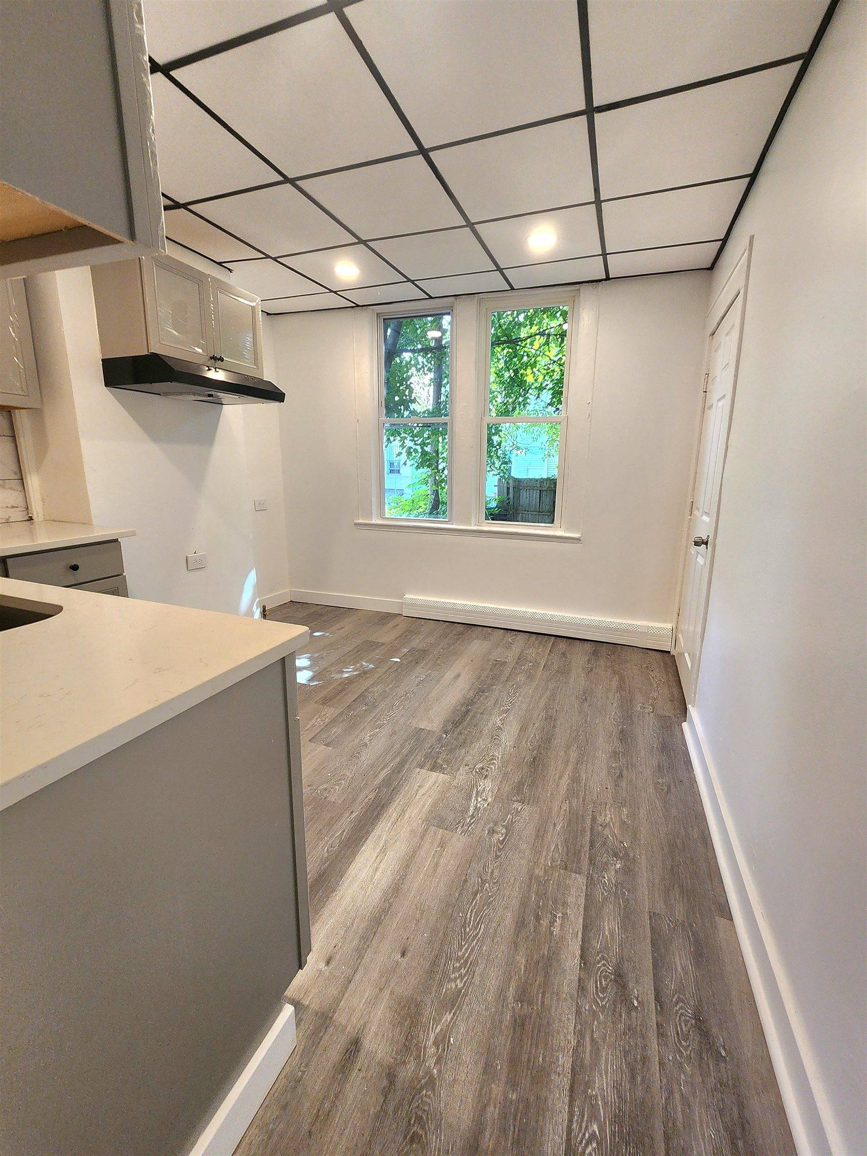 Jc Greenville, NJ 07305,105 WILKINSON AVE  #1