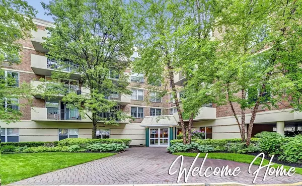 200 GRAND COVE WAY  #PH-5F, Edgewater, NJ 07020