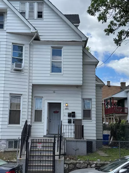 682 EAST 18TH ST  #1, Paterson, NJ 07501-2111