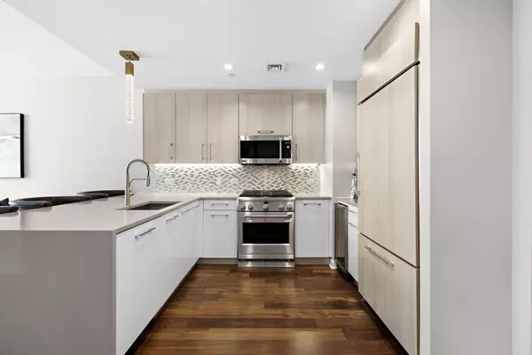Weehawken, NJ 07086,1200 AVENUE AT PORT IMPERIAL  #305