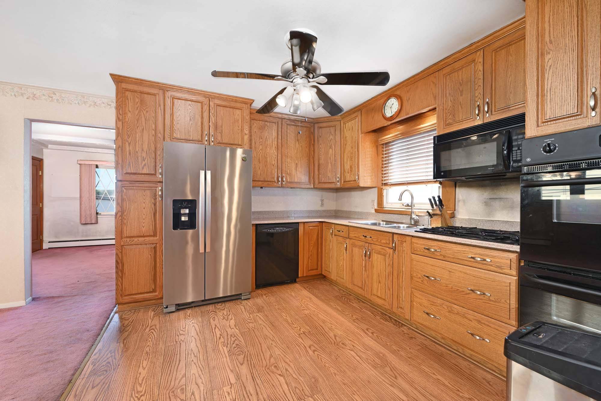 Kearny, NJ 07032,269 SCHUYLER AVE