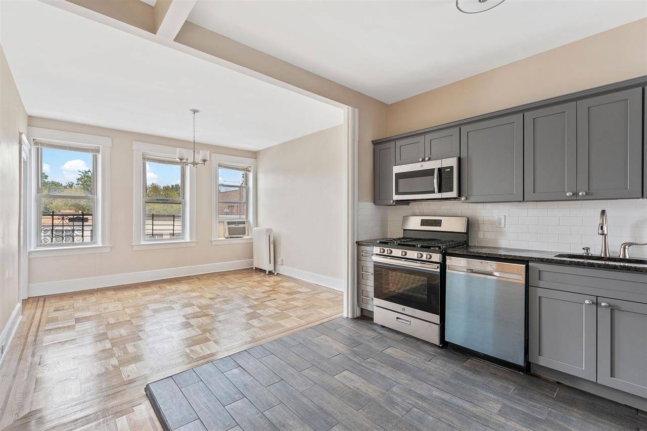 16 BELVIDERE AVE  #3F, Jc Journal Square, NJ 07304
