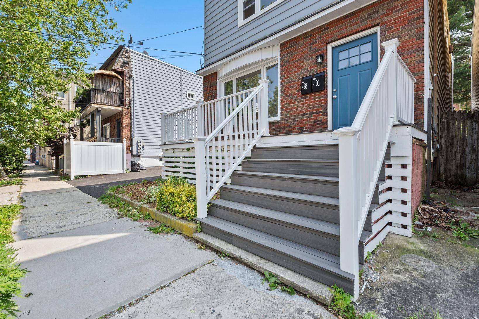 Bayonne, NJ 07002,80 EAST 24TH ST