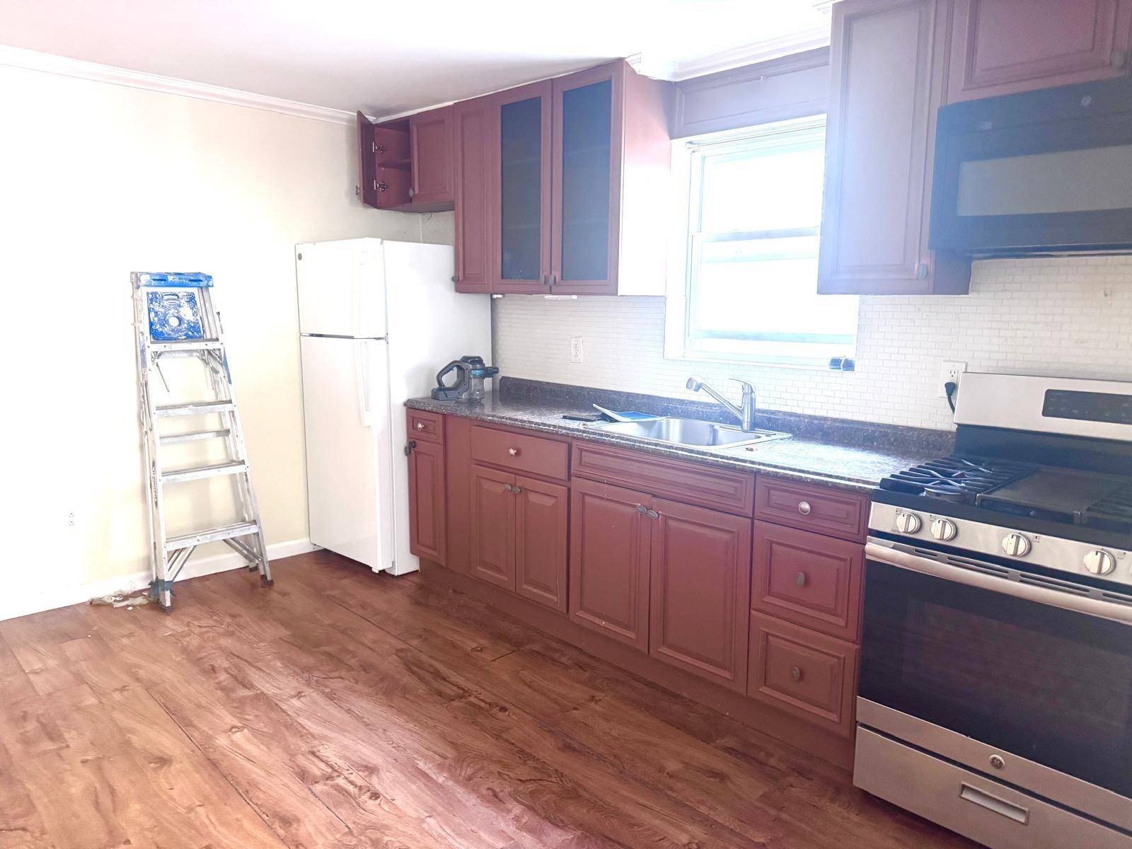 Guttenberg, NJ 07047,7007 MADISON ST  #2