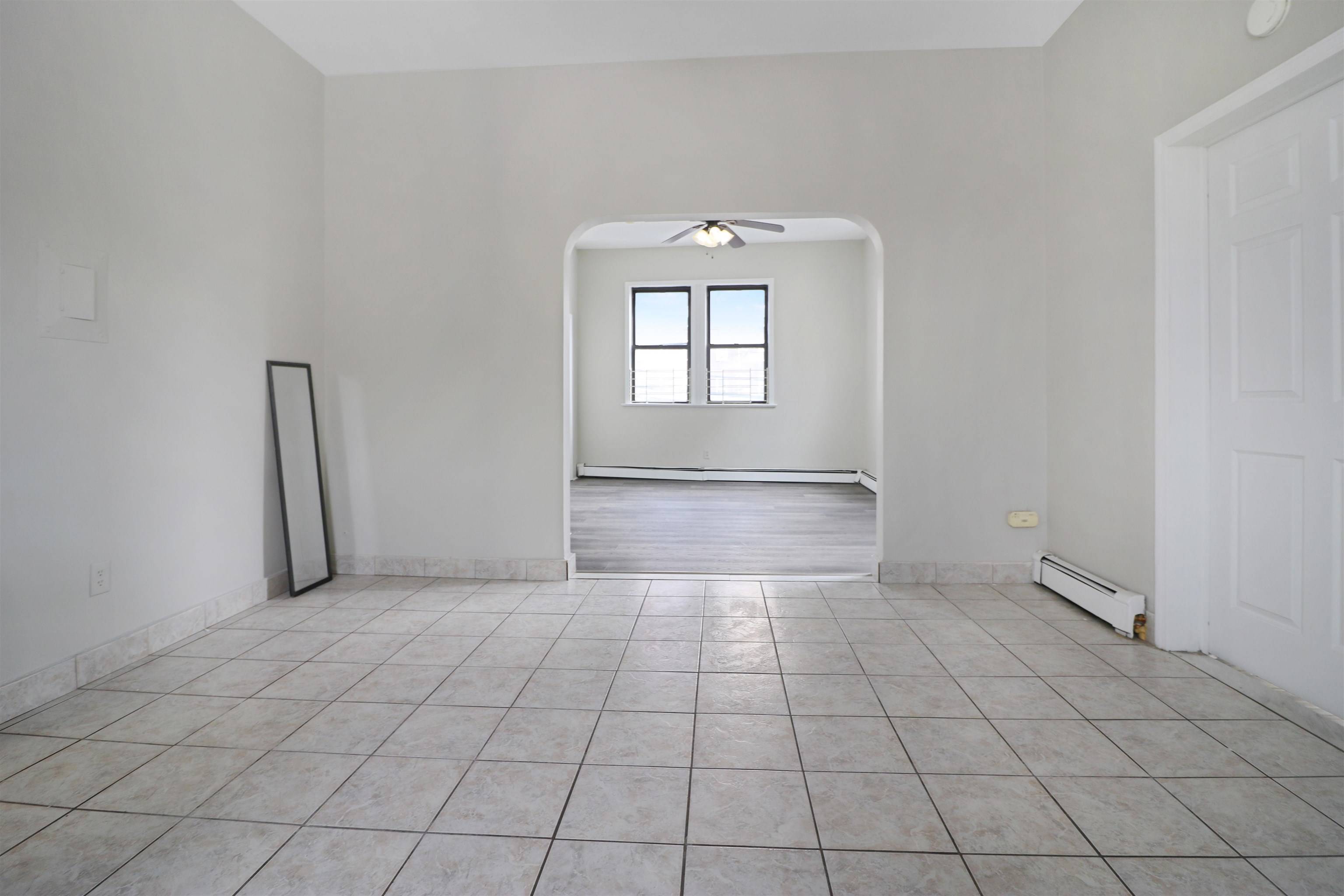 West New York, NJ 07093,6011 PARK AVE  #2