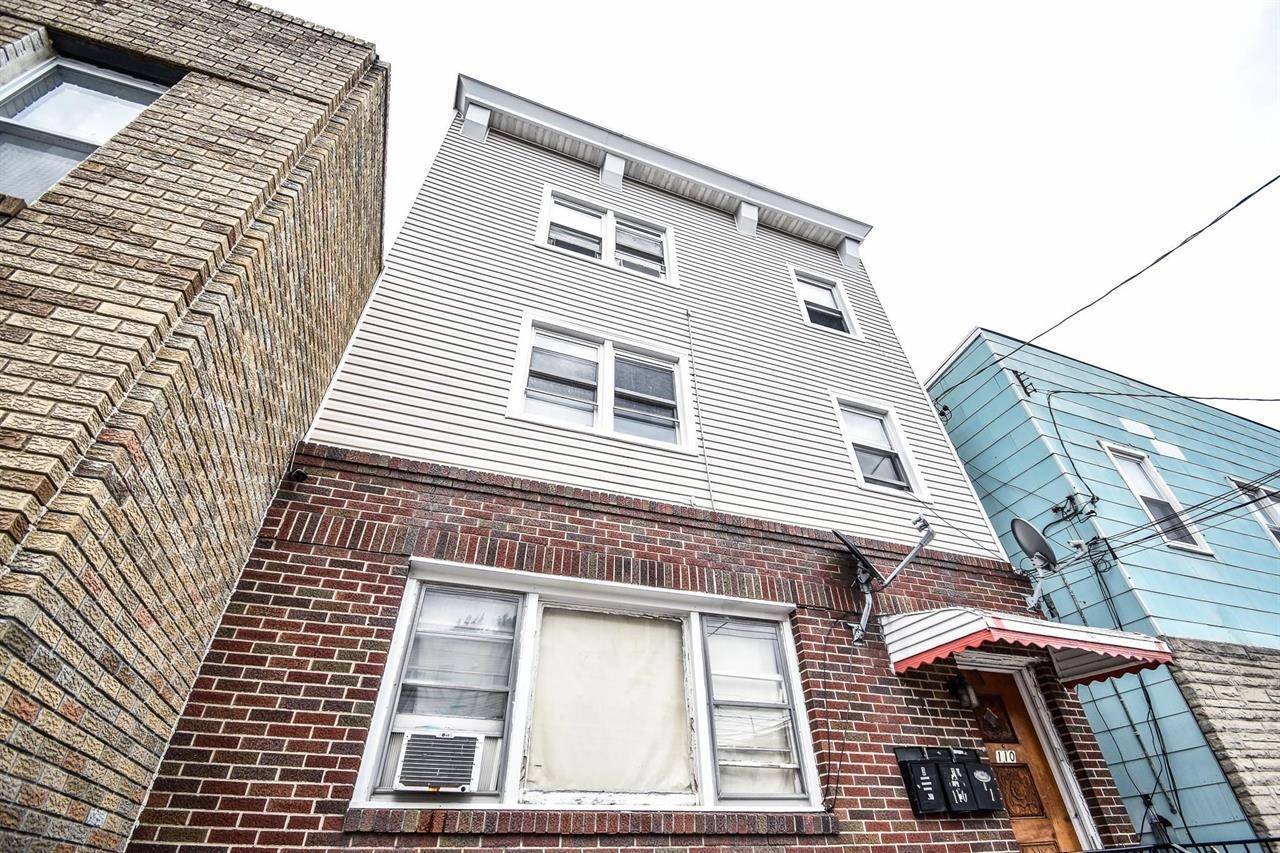 110 LAIDLAW AVE #3, Jc Heights, NJ 07306