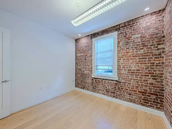 Hackensack, NJ 07601,22 JOHNSON ST  #22