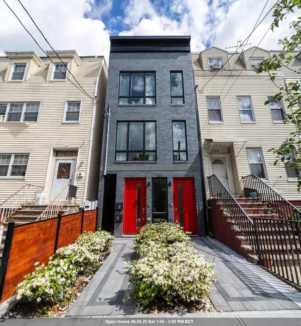 292 WHITON ST  #2, Jc Bergen-lafayett, NJ 07304