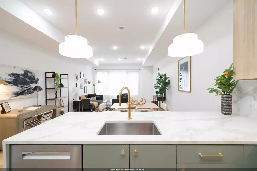 100 WEBSTER AVE  #1, Jc Heights, NJ 07307