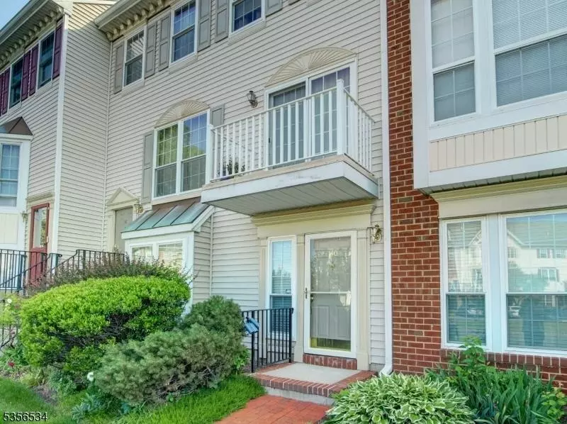 140 CHERRY ST, Jc Downtown, NJ 07305