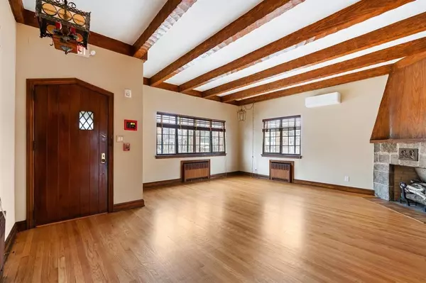 Weehawken, NJ 07086,2314 PALISADE AVE