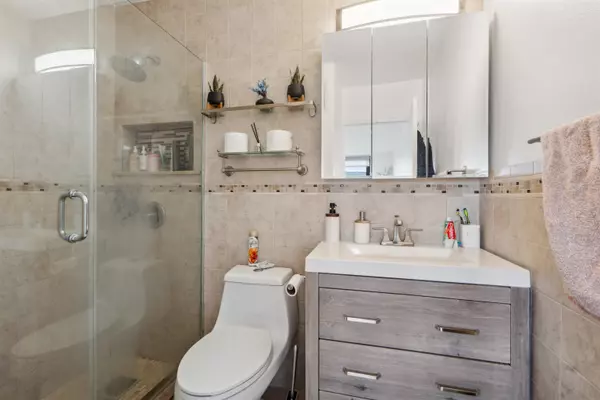 Union City, NJ 07087,380 MOUNTAIN RD #403