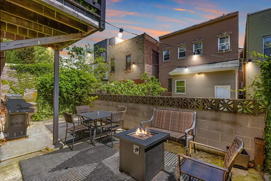 20 RESERVOIR AVE  #1, Jc Heights, NJ 07307