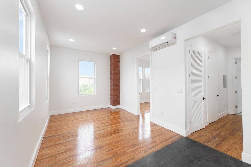 Jc Heights, NJ 07307,120 BOWERS ST  #2R