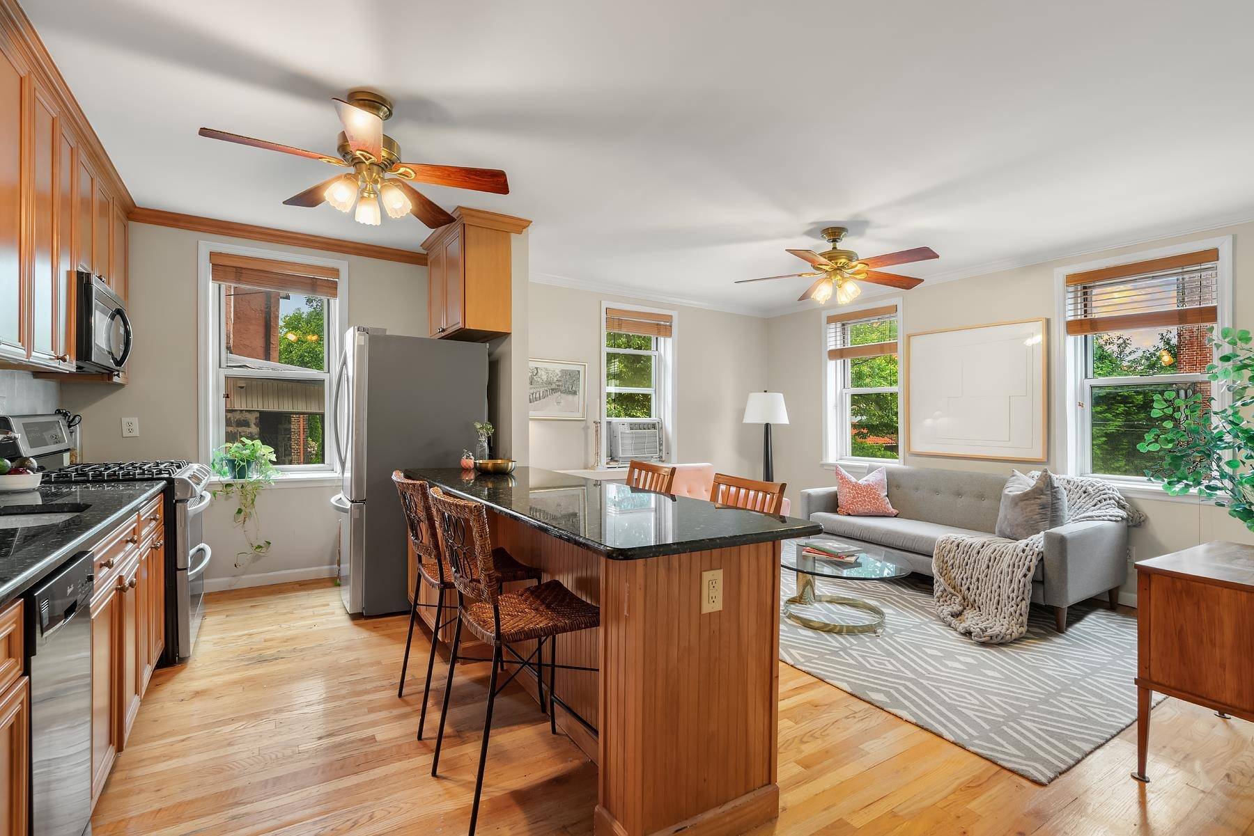 875 BLVD EAST  ##17, Weehawken, NJ 07086
