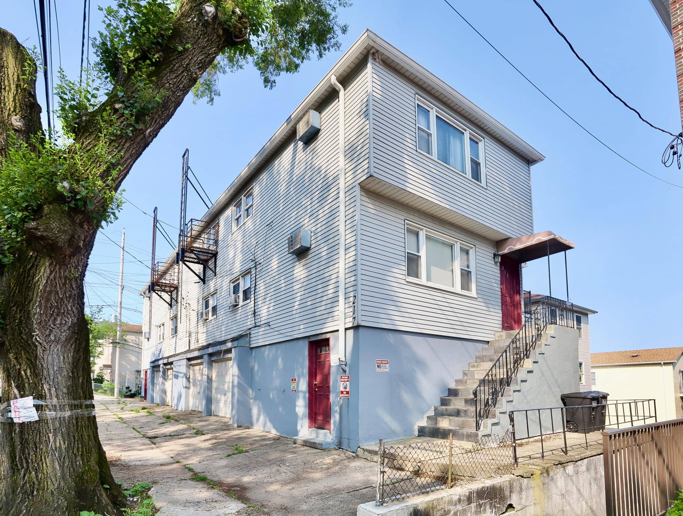 252A NORTH ST  ##201, Jc Heights, NJ 07307