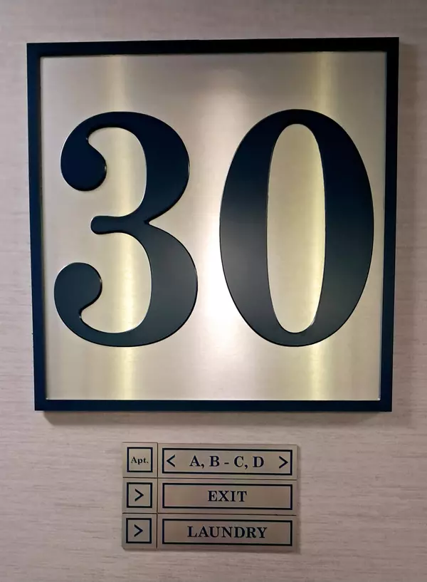 Guttenberg, NJ 07093,7002 BLVD EAST  #30B