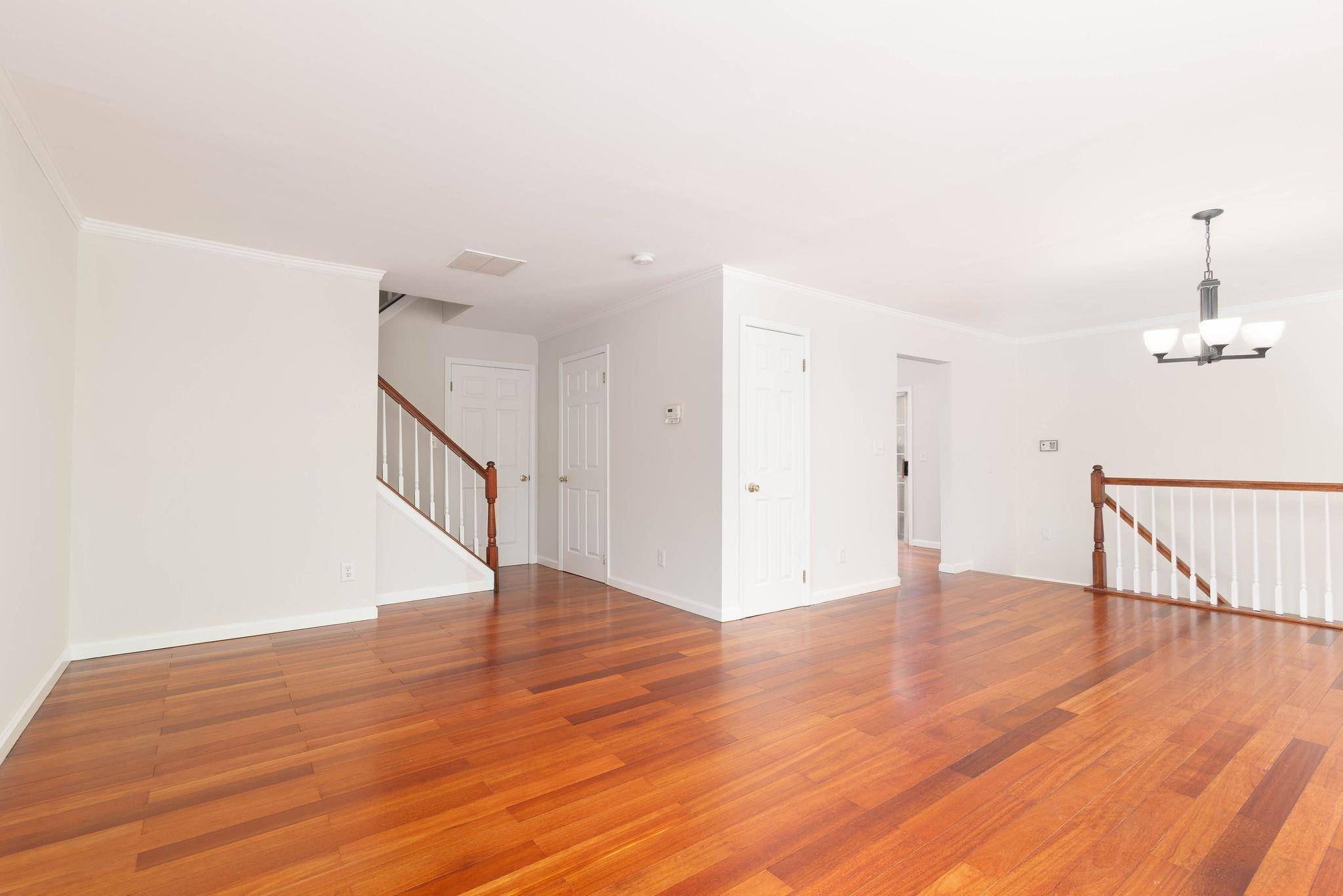 Jc West Bergen, NJ 07305,11 CRABAPPLE CT