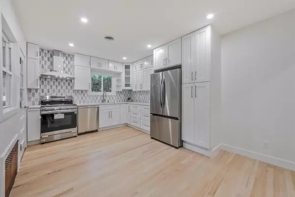 21 EAST CENTRAL AVE, Bergenfield, NJ 07621